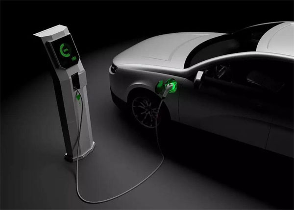 Inovacijos skatina ateitį: SABIC PPO Medžiagos sprendimai įgalina automobilių pramonės atnaujinimą