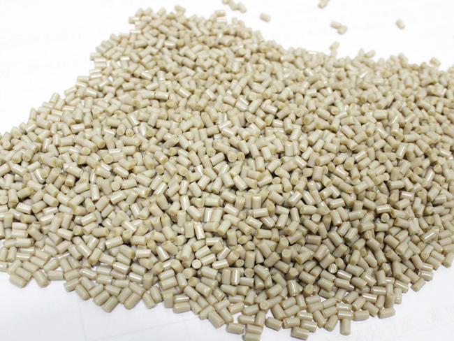 ​PAI: plastiko našumo viršūnė 260°C temperatūroje